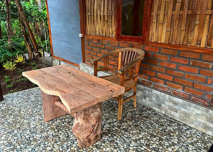 Di Kebun * Blimbing (Bali)